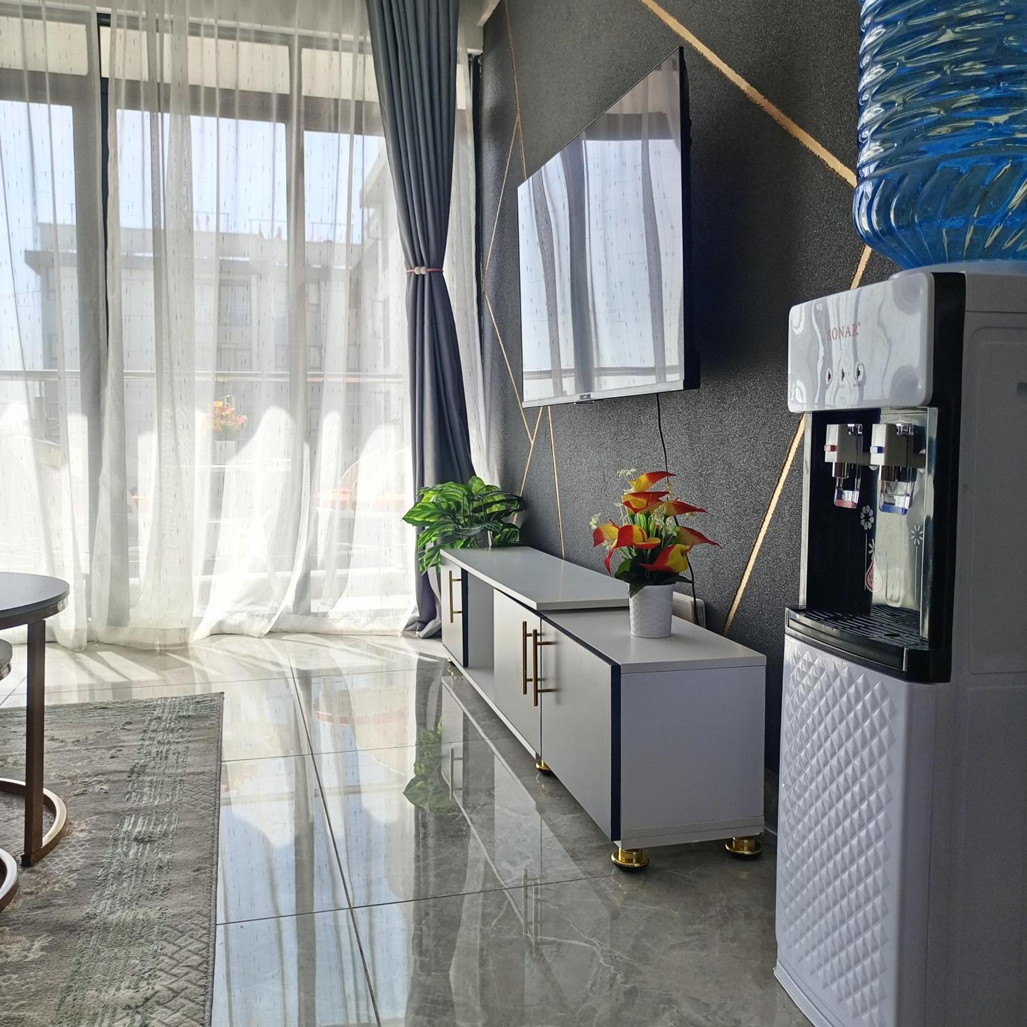Fara-1bedroom Oasis 14th Floor With Amazing Garden View Apartment