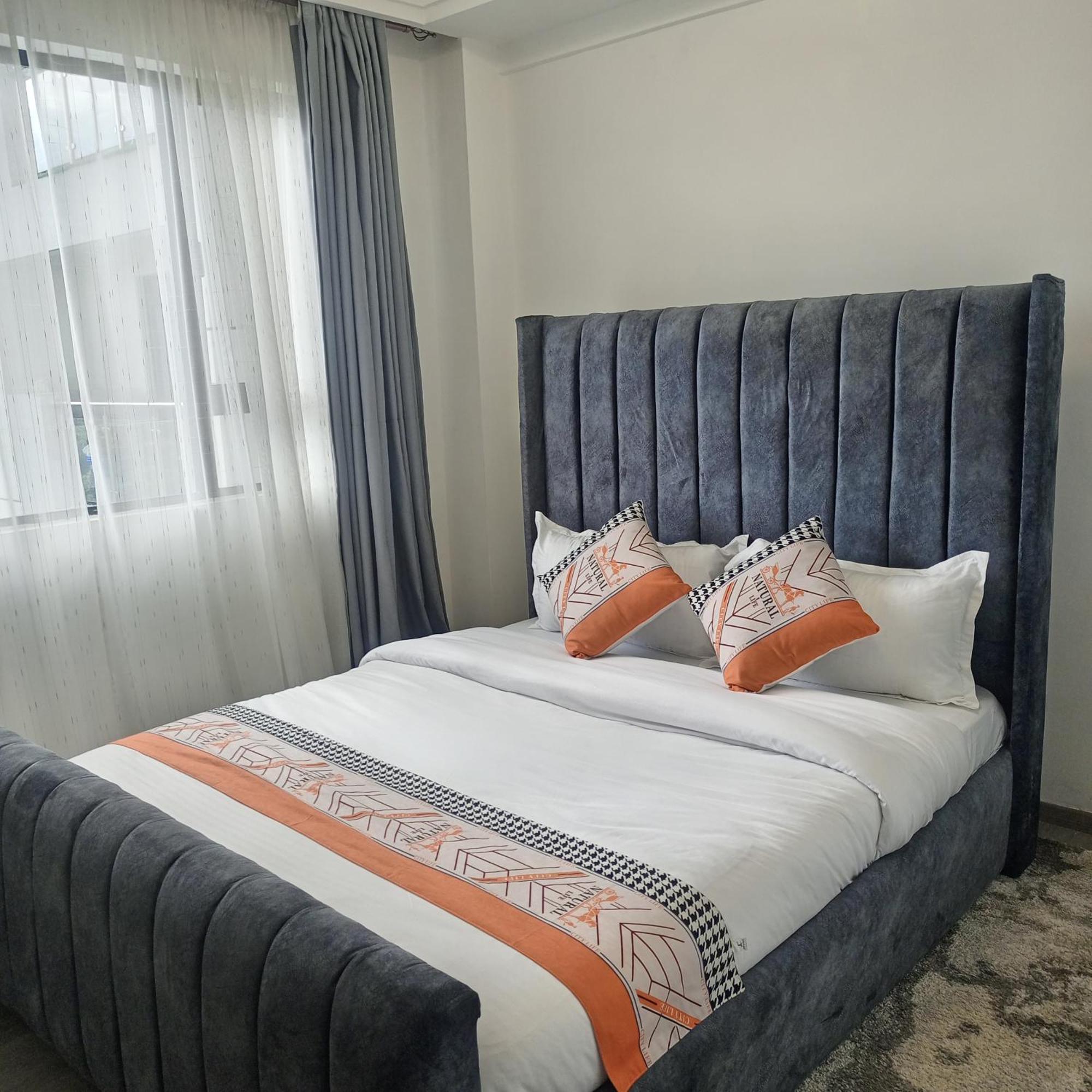 Fara-1bedroom Oasis 14th Floor With Amazing Garden View Nairobi